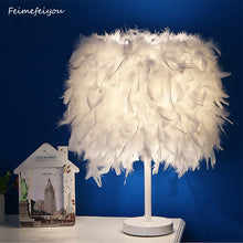 Load image into Gallery viewer, Creative Feather Lamp