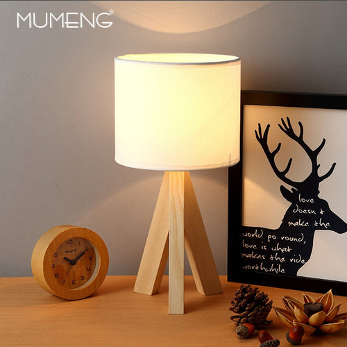 Modern Simple Wood Desk Lamp